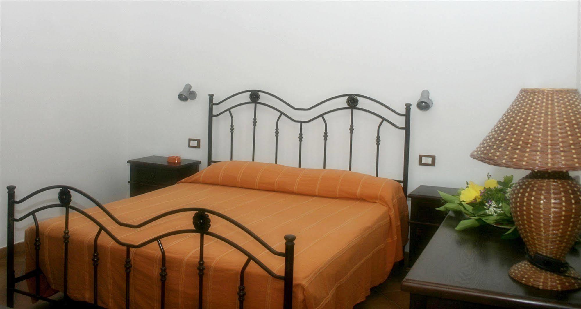 Villa Saraceno ลีปารี ภายนอก รูปภาพ